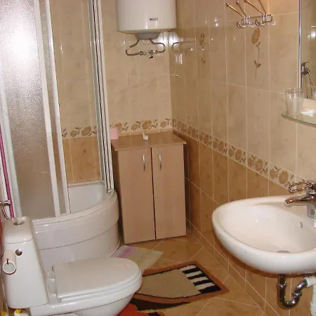 Pod Kogutkiem Farm stay *
