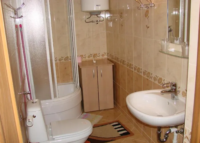 Pod Kogutkiem Farma *